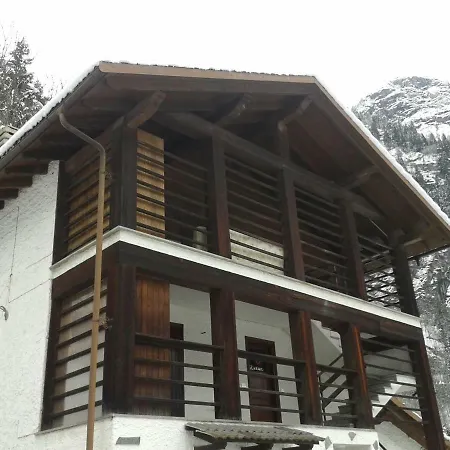 Mansarda Monte Rosa Holiday home *