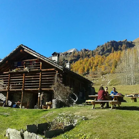 Mansarda Monte Rosa Holiday home Alagna Valsesia